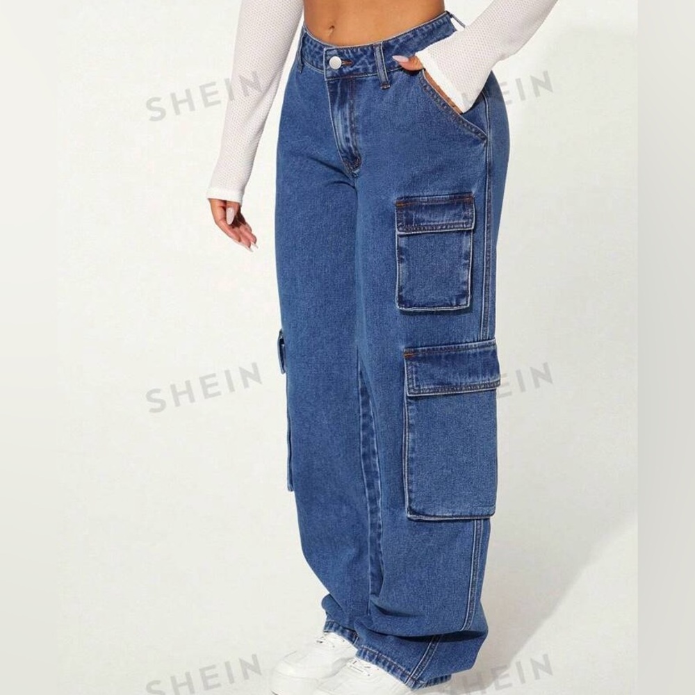 Flap Pocket Side Cargo Jeans